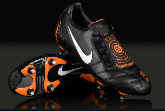 Nike Junior Total 90 Shoot II Extra Football Boot