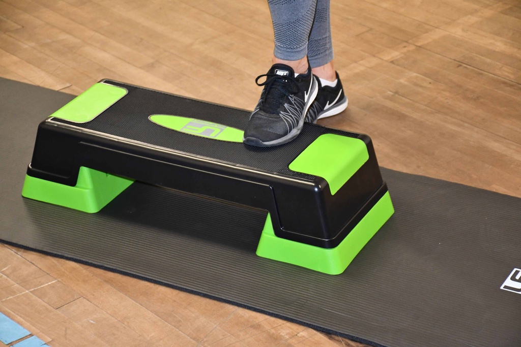 UFE Adjustable Aerobic Step