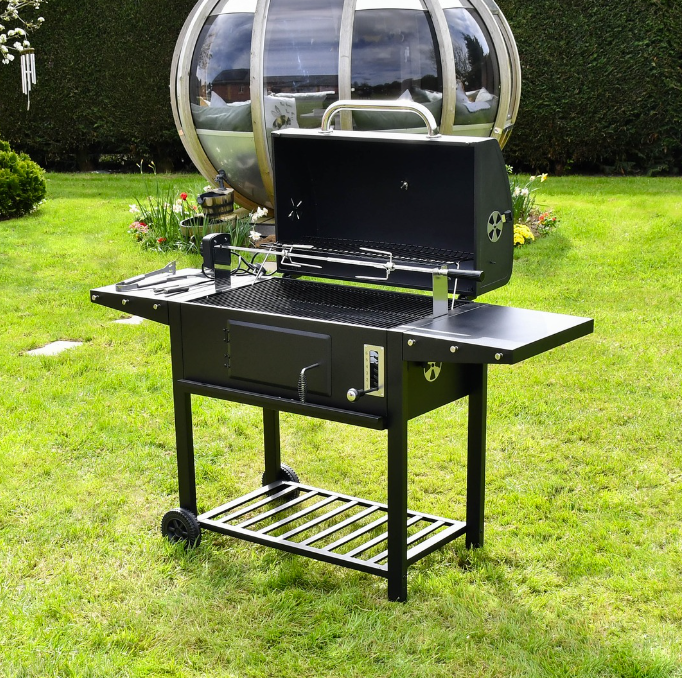 SAC Charcoal BBQ with all accessories