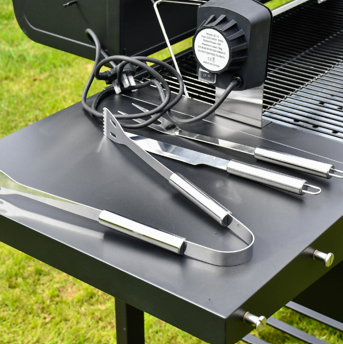 SAC Charcoal BBQ with all accessories