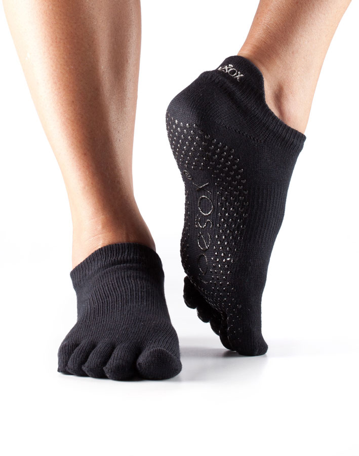 Toesox Low Rise Full Toe Socks
