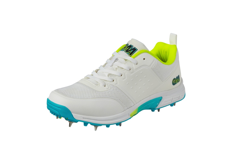 GM Aion Spike Cricket Shoes
