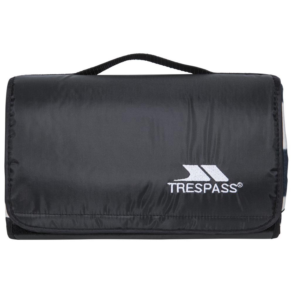 Trespass Waterproof Blanket